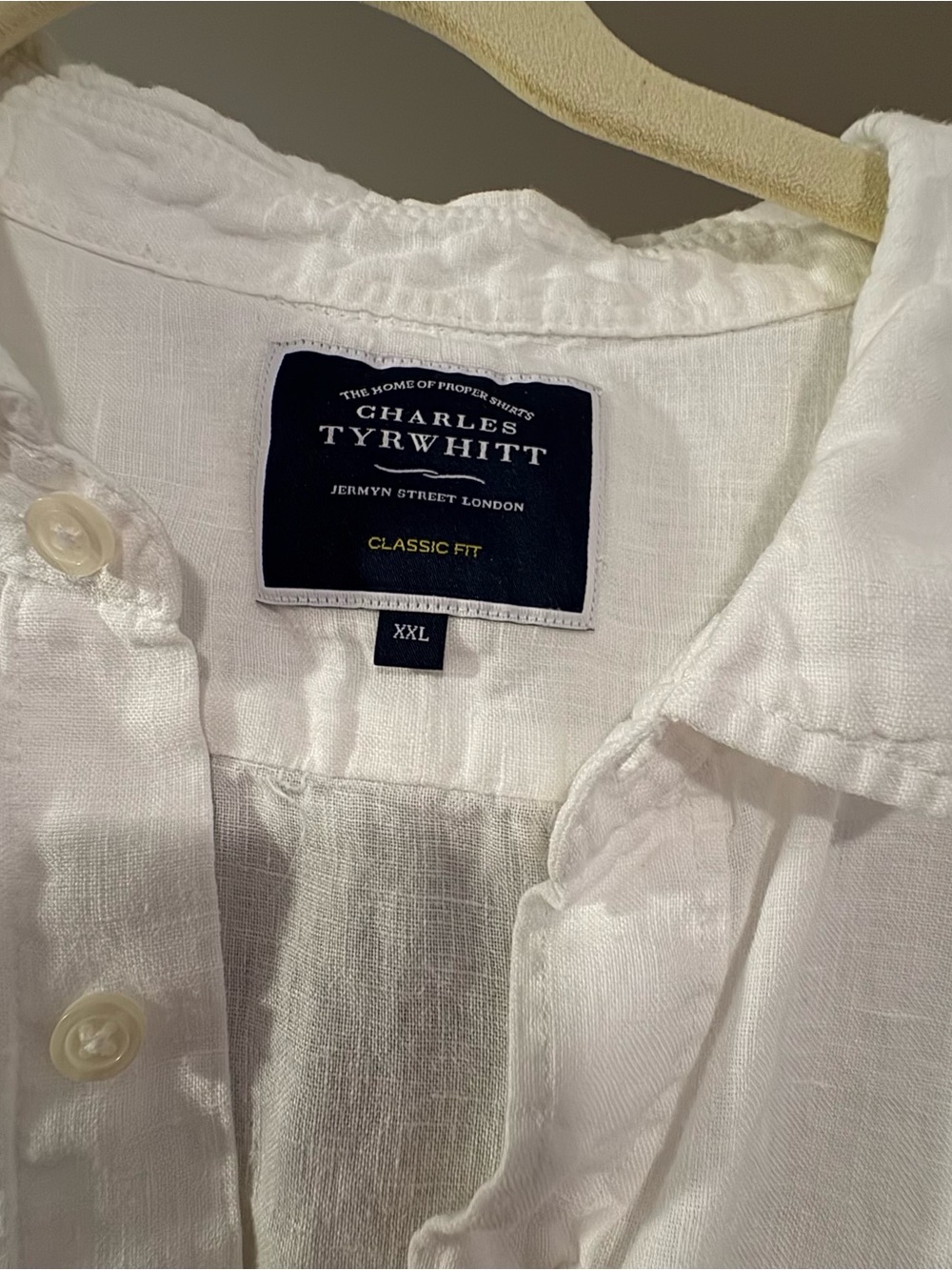 Charles Tyrwhitt White Linen Casual Button-Down Shirt